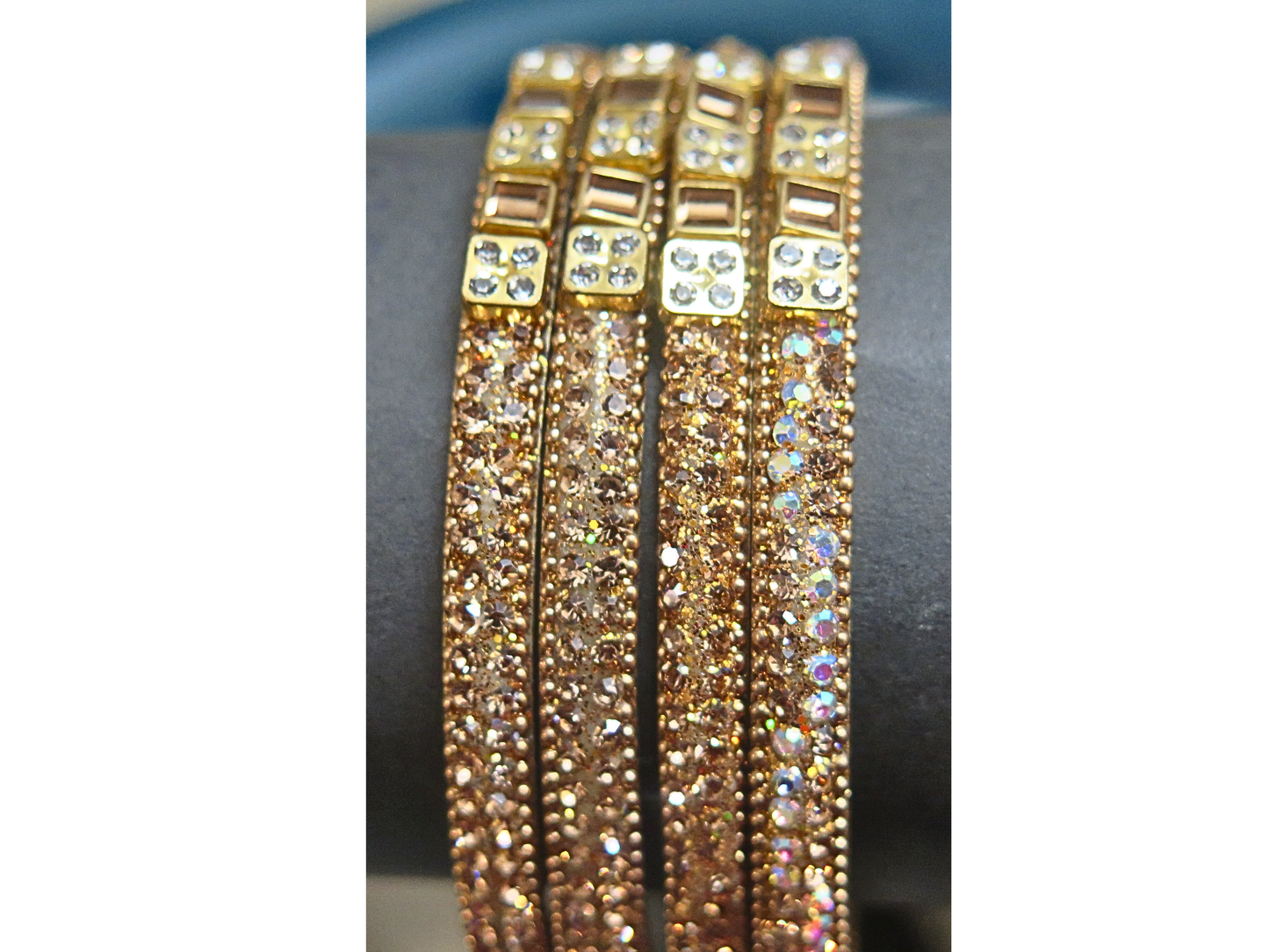 Golden Bangles (Set x 4)